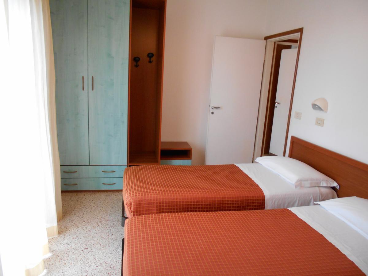 Hotel Sayonara 밀라노마리티마 외부 사진
