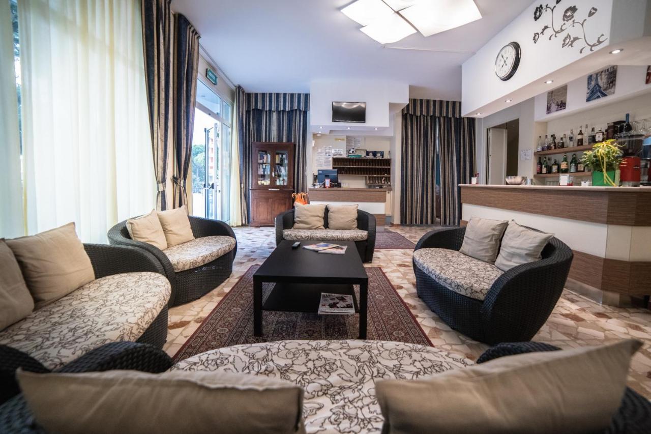 Hotel Sayonara 밀라노마리티마 외부 사진