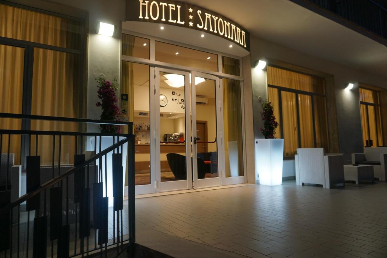 Hotel Sayonara 밀라노마리티마 외부 사진